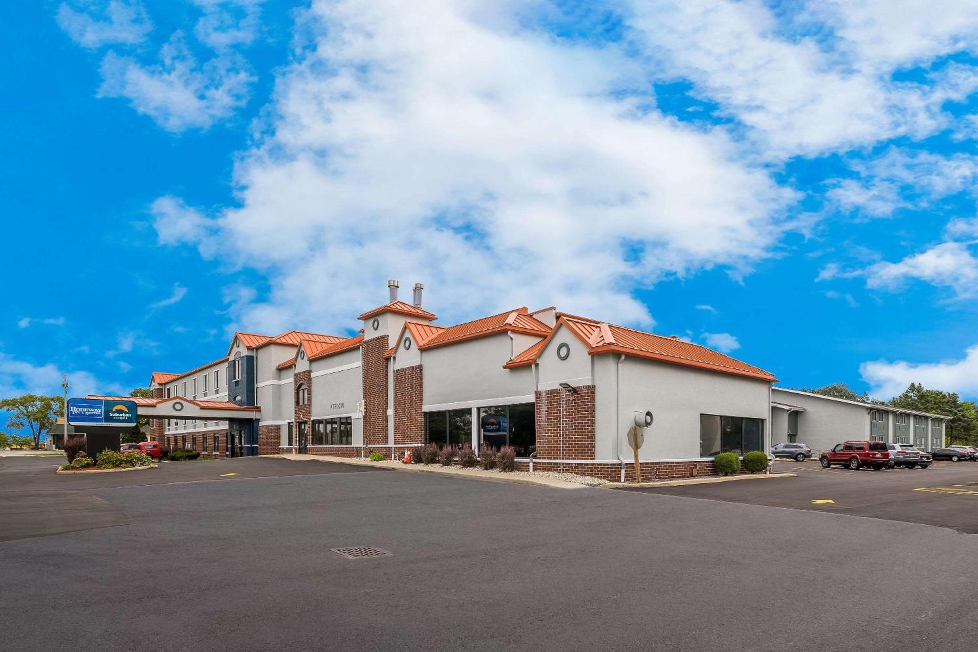 Suburban Studios Milwaukee Airport ภายนอก รูปภาพ